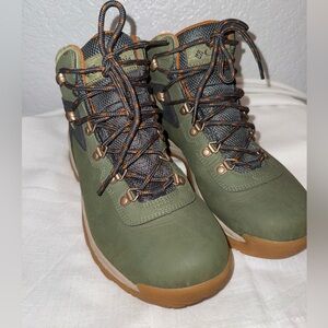 Columbia Newton Ridge Plus Boots